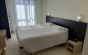 Auto Park Hotel